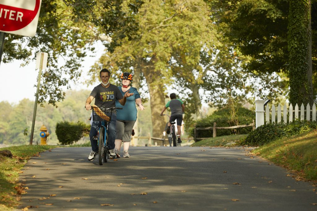 ZizeBikes - Bicycling Skills: Shoulder Check Properly for A Safer Ride - Zizi Bikes